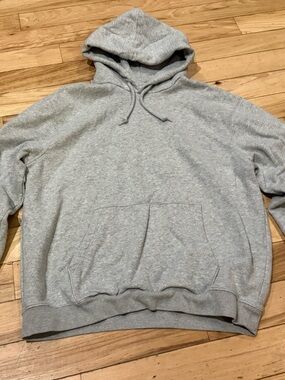 GAP men’s large gray pullover hoodie